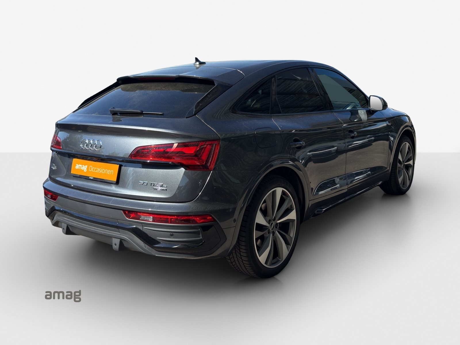 AUDI Q5 SB 50 TFSI e S line, Full-Hybrid Petrol/Electric, Second hand / Used, Automatic - 5