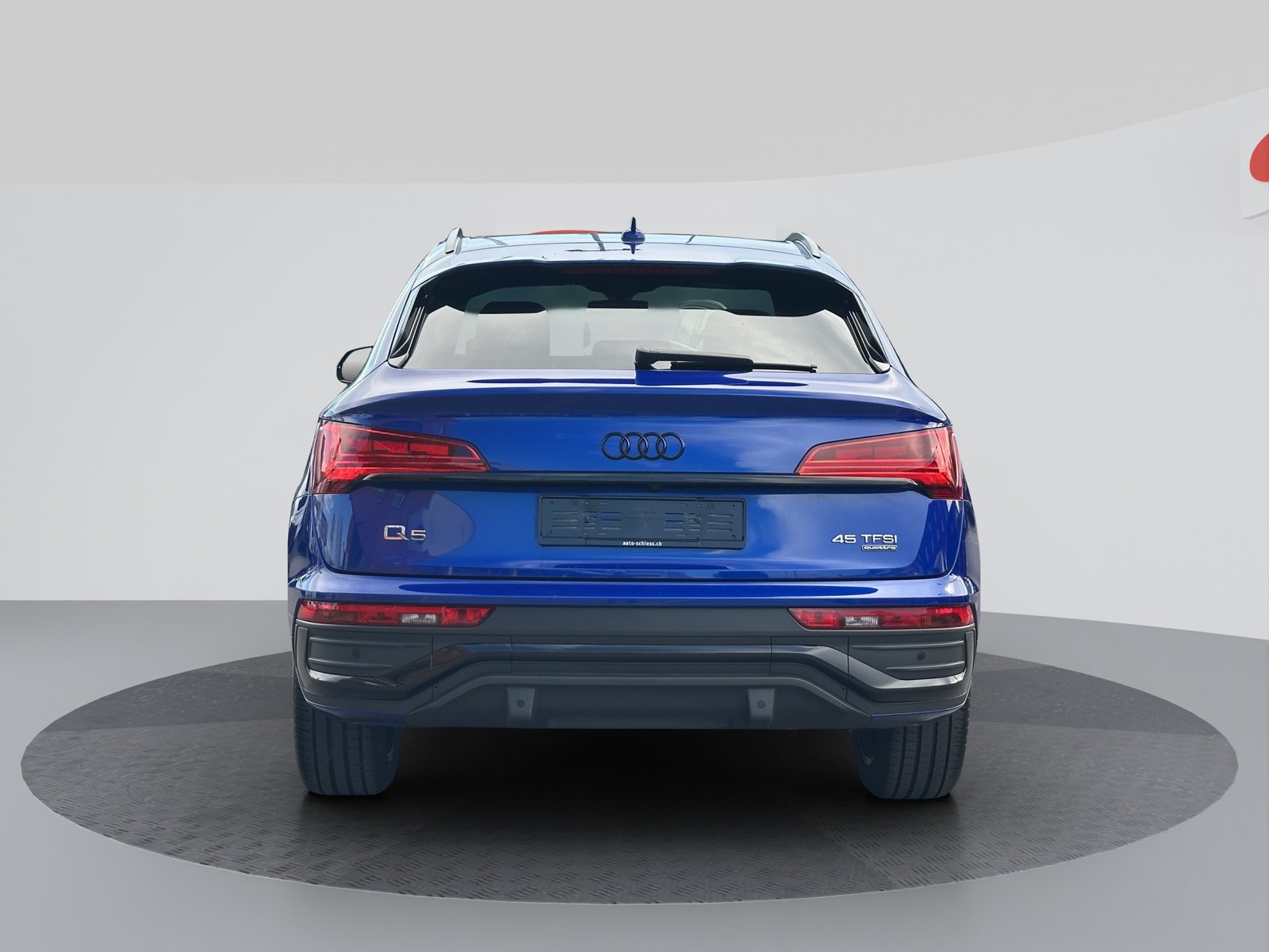 AUDI Q5 Sportback 45 TFSI S line quattro Schwarz Optik S-tro, Benzin, Occasion / Gebraucht, Automatik - 4