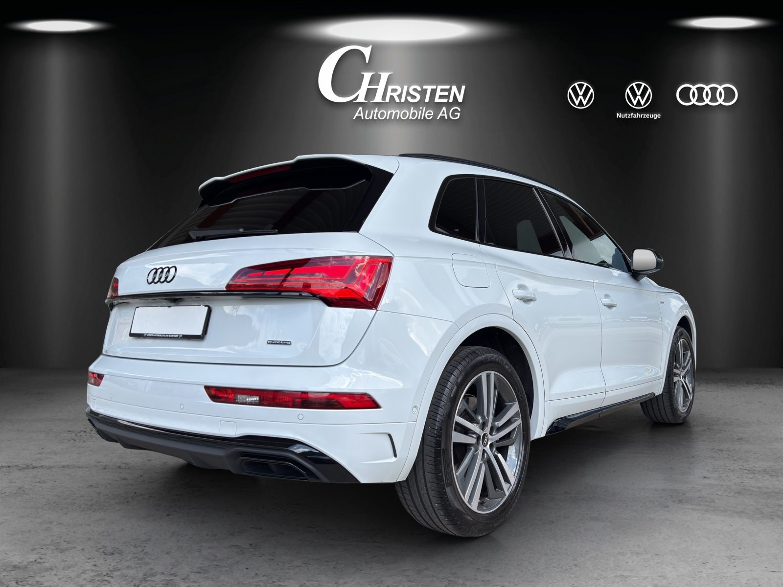 AUDI Q5 50 TFSI e Black Edition, Full-Hybrid Petrol/Electric, Second hand / Used, Automatic - 6