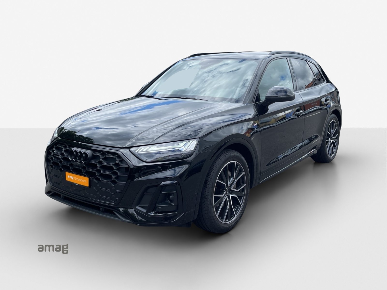 AUDI Q5 45 TFSI S line