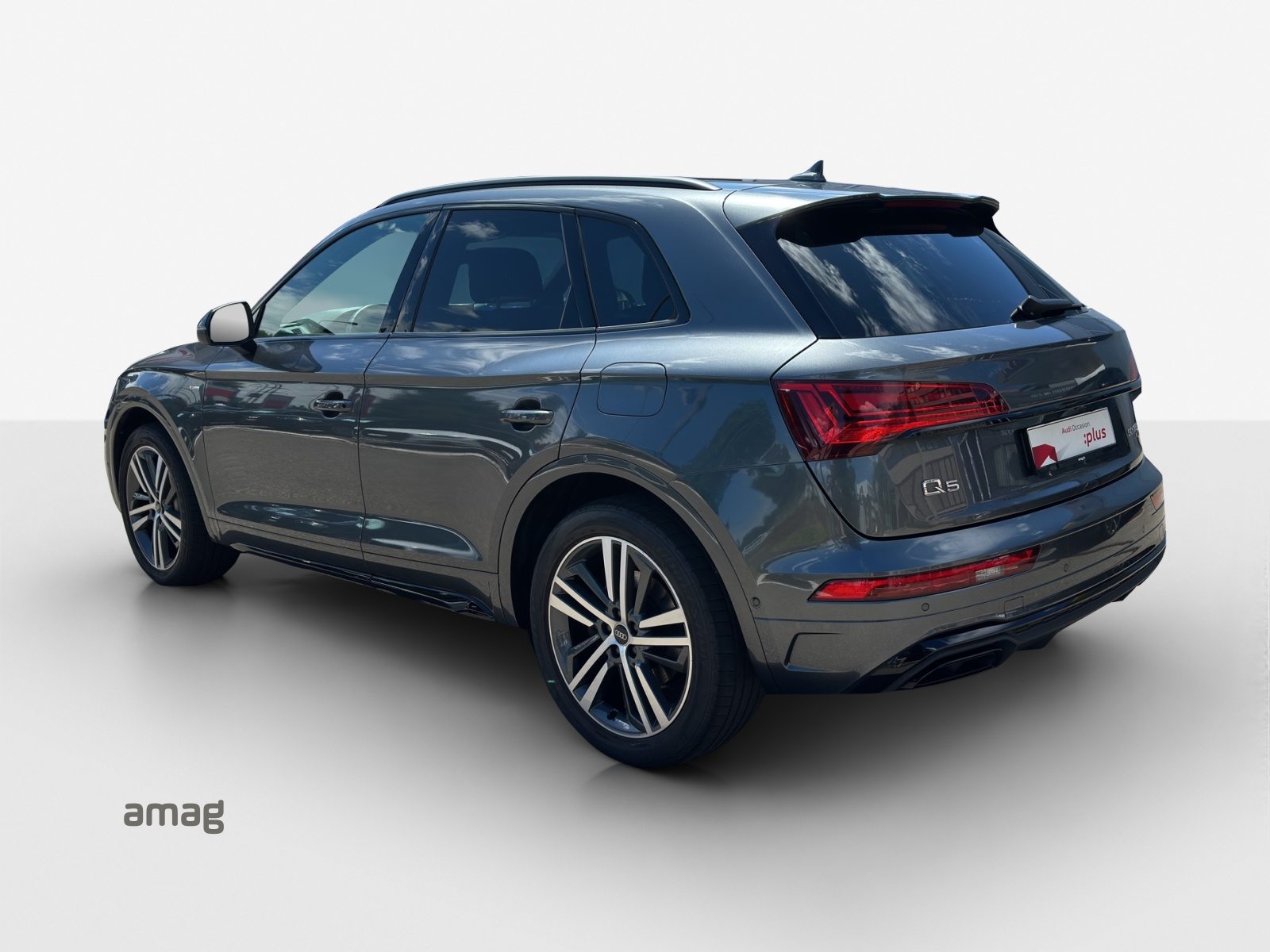 AUDI Q5 50 TFSI e Black Edition, Full-Hybrid Petrol/Electric, Second hand / Used, Automatic - 3