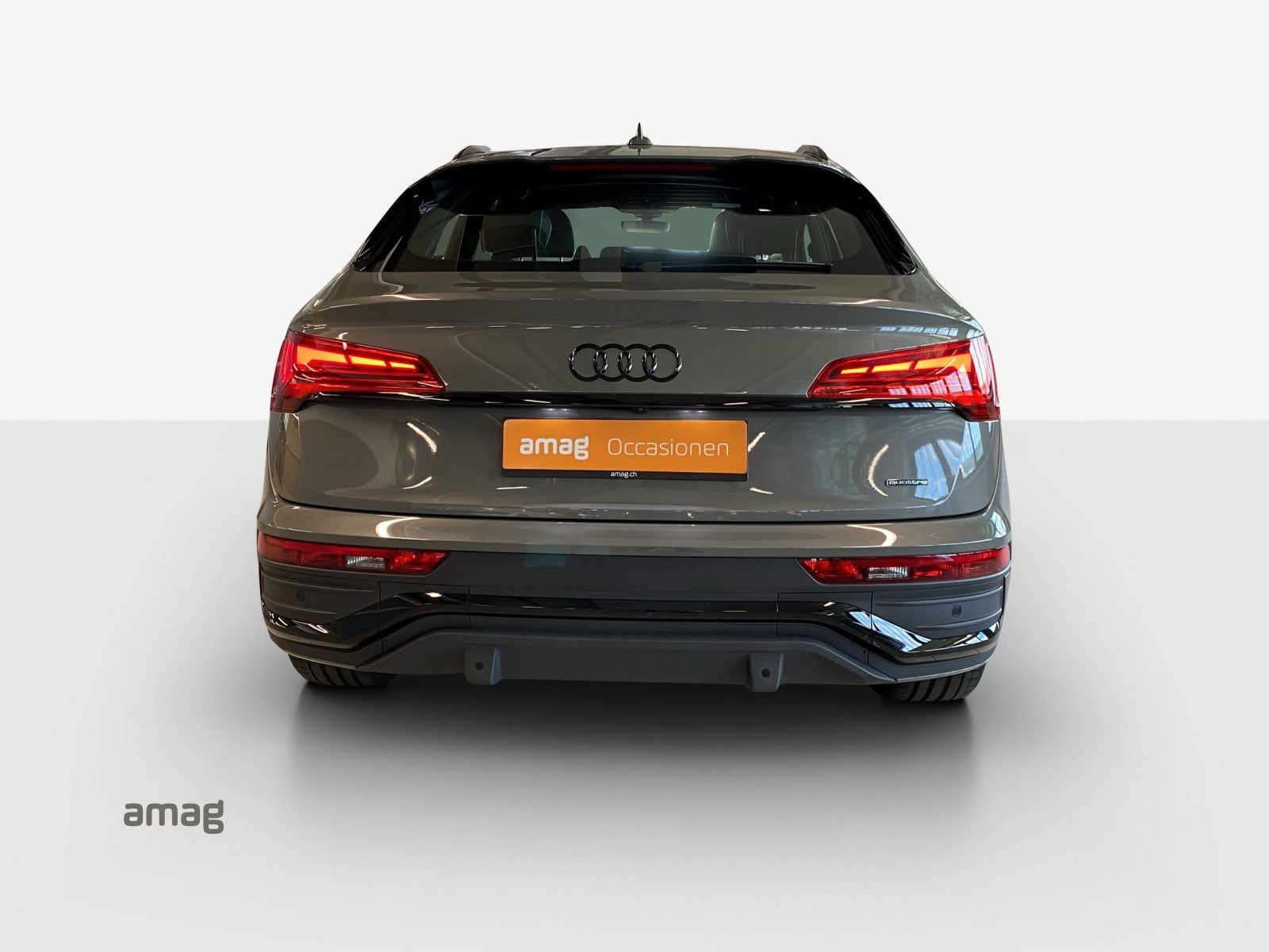 AUDI Q5 SB 50 TFSI e S line, Voll-Hybrid Benzin/Elektro, Occasion / Gebraucht, Automatik - 4