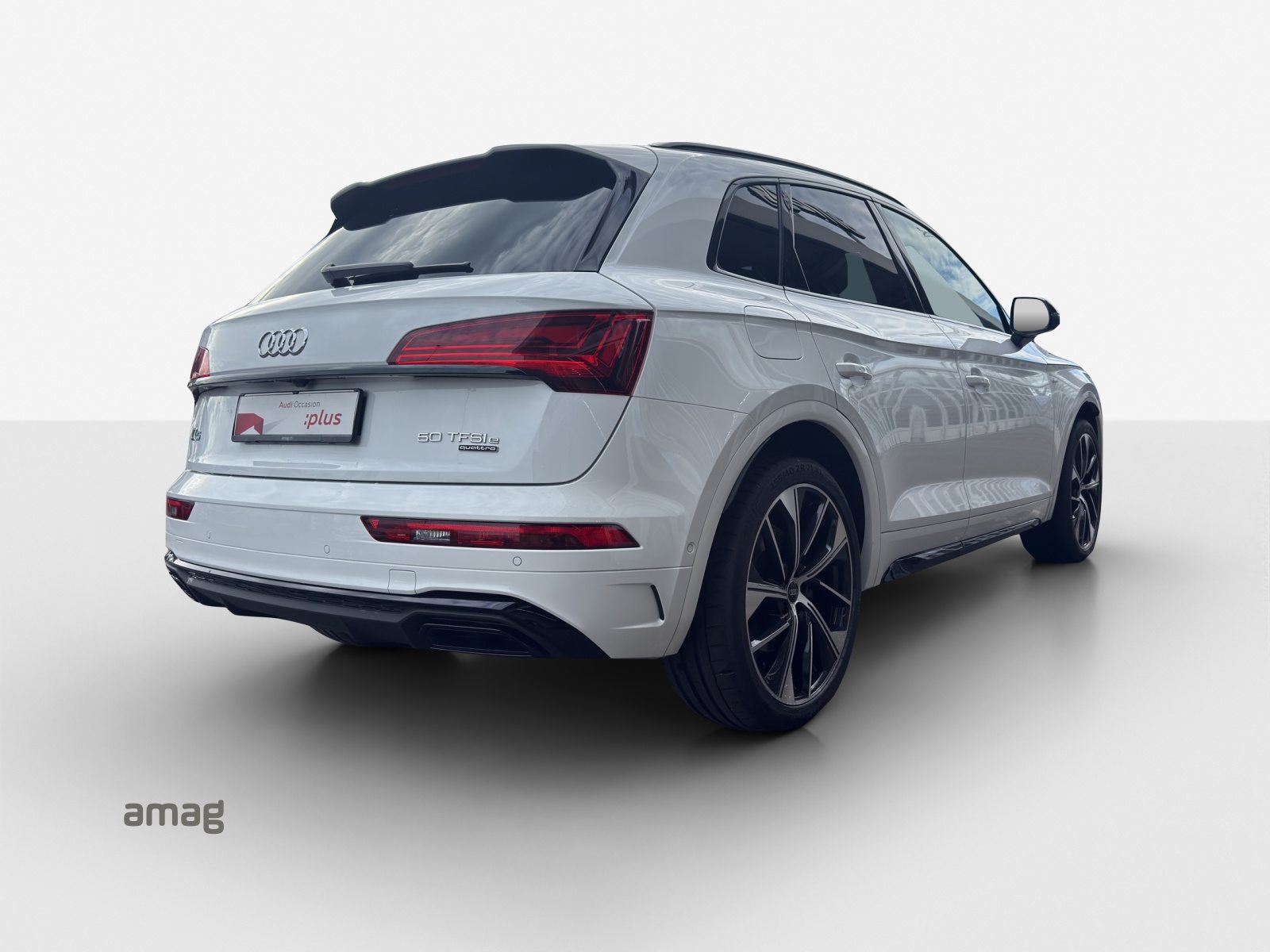 AUDI Q5 50 TFSI e Black Edition, Voll-Hybrid Benzin/Elektro, Occasion / Gebraucht, Automatik - 5