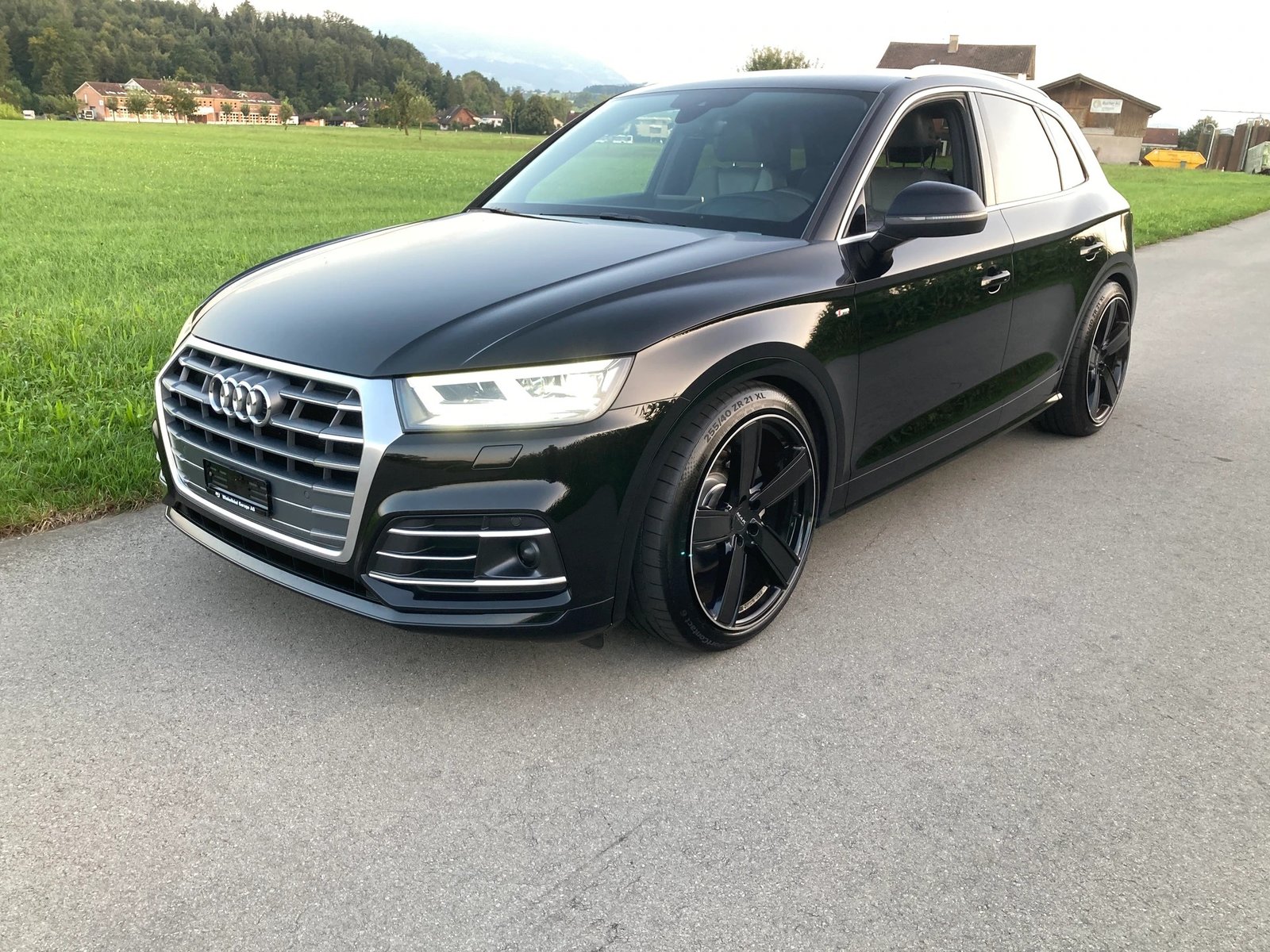 AUDI Q5 2.0 TDI sport quattro S-tronic mit Standheizung