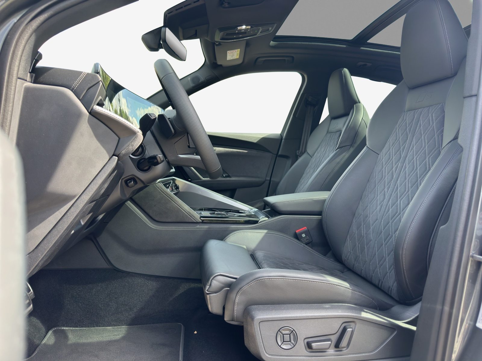 AUDI Q5 SB e-hybrid 270 kW, Voll-Hybrid Benzin/Elektro, Occasion / Gebraucht, Automatik - 6