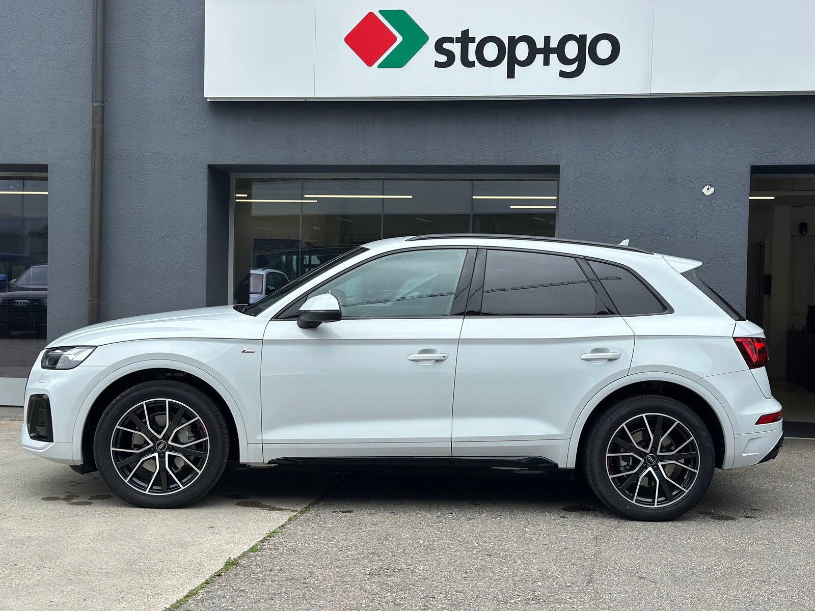 AUDI Q5 40 TDI S-line quattro S-tronic, Hybride Leggero Diesel/Elettrica, Occasioni / Usate, Automatico - 3