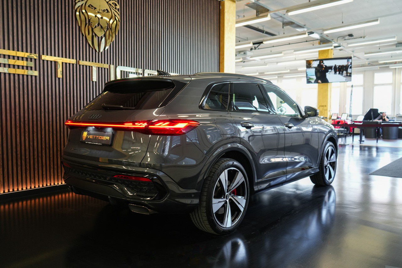 AUDI Q5 e-hybrid quattro 270 kW S-tronic, Plug-in-Hybrid Petrol/Electric, Second hand / Used, Automatic - 6