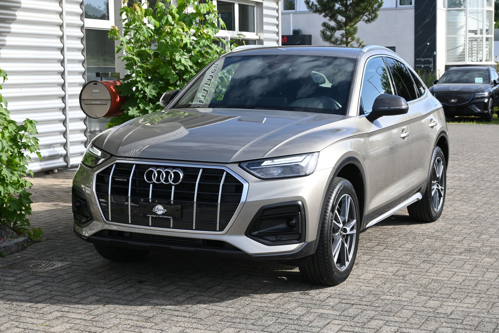 AUDI Q5 Sportback 50 TFSI PHEV S Line quattro S-tronic + AHK, Plug-in-Hybrid Benzin/Elektro, Occasion / Gebraucht, Automatik - 2