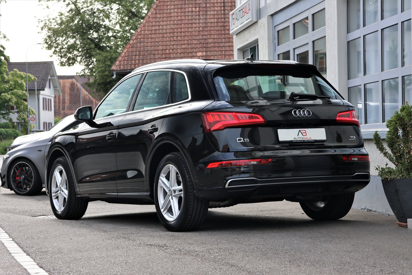 AUDI Q5 2.0 TDI sport quattro S-tronic, Diesel, Occasion / Gebraucht, Automatik - 3