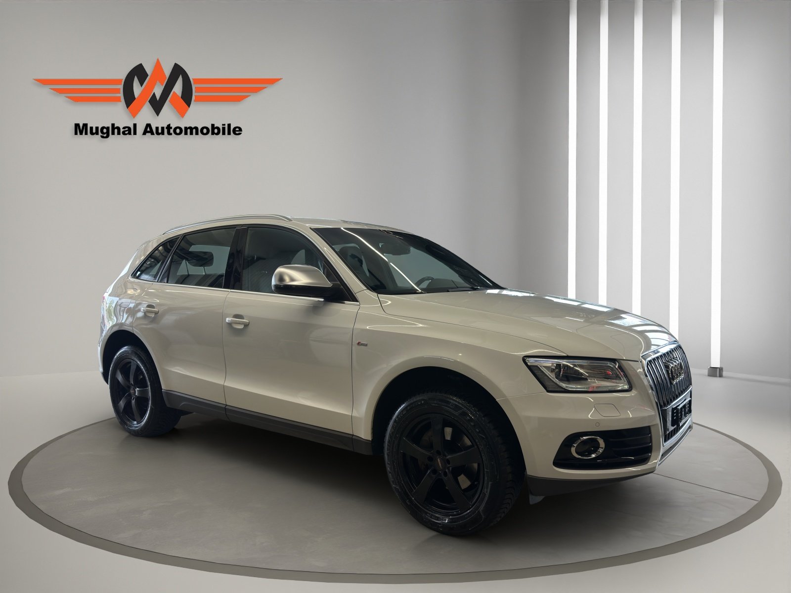AUDI Q5 2.0 TFSI quattro tiptronic, Benzin, Occasion / Gebraucht, Automatik - 7