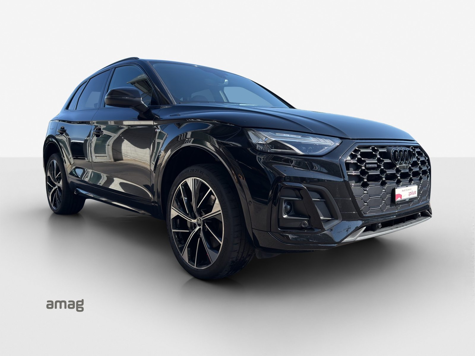 AUDI Q5 50 TFSI e Black Edition, Voll-Hybrid Benzin/Elektro, Occasion / Gebraucht, Automatik - 7
