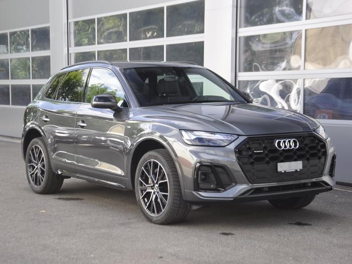 AUDI Q5 40 TDI Black Edition quattro S-tronic I Anhängerkup, Mild-Hybrid Diesel/Elektro, Occasion / Gebraucht, Automatik