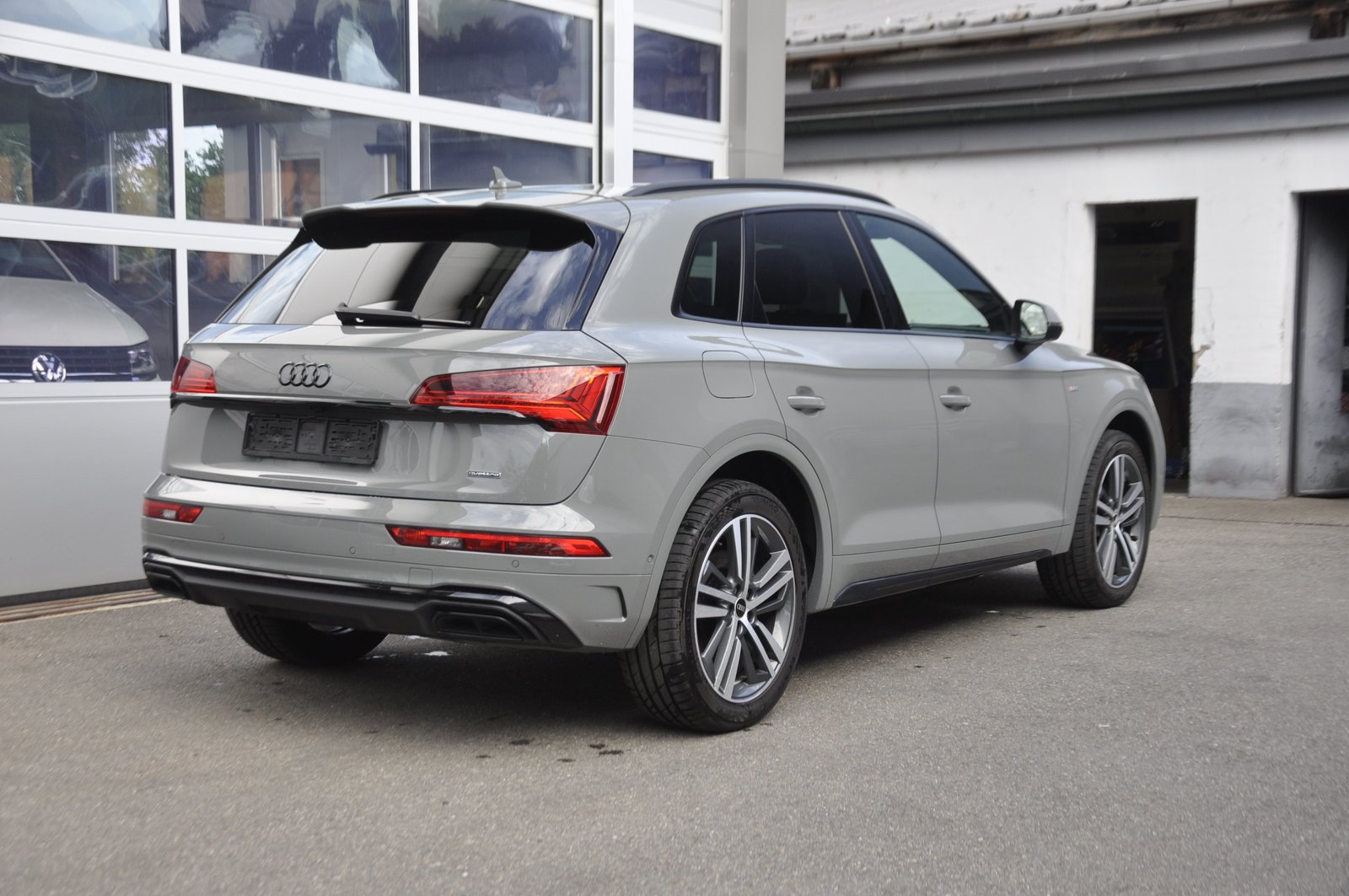 AUDI Q5 40 TDI Black Edition quattro S-tronic I Panoramadach, Mild-Hybrid Diesel/Elektro, Occasion / Gebraucht, Automatik - 3