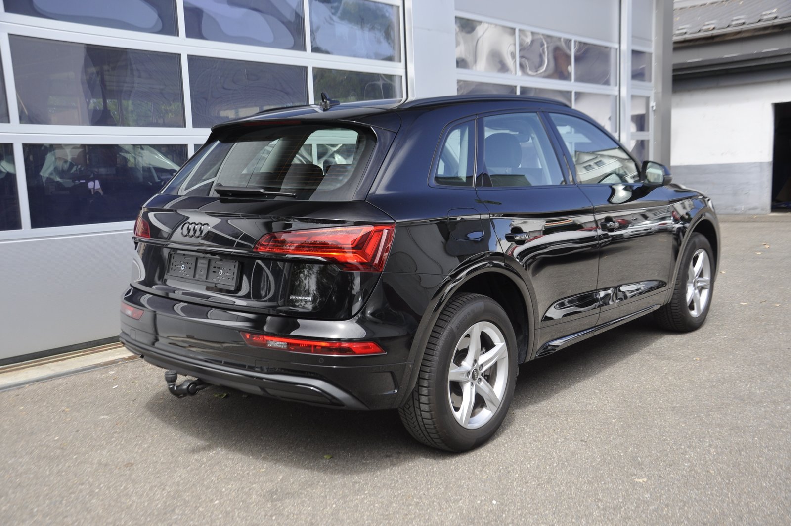 AUDI Q5 50 TFSI e PHEV advanced quattro S-tronic I Anhänger, Hybride Rechargeable Essence/Électricité, Occasion / Utilisé, Automatique - 2