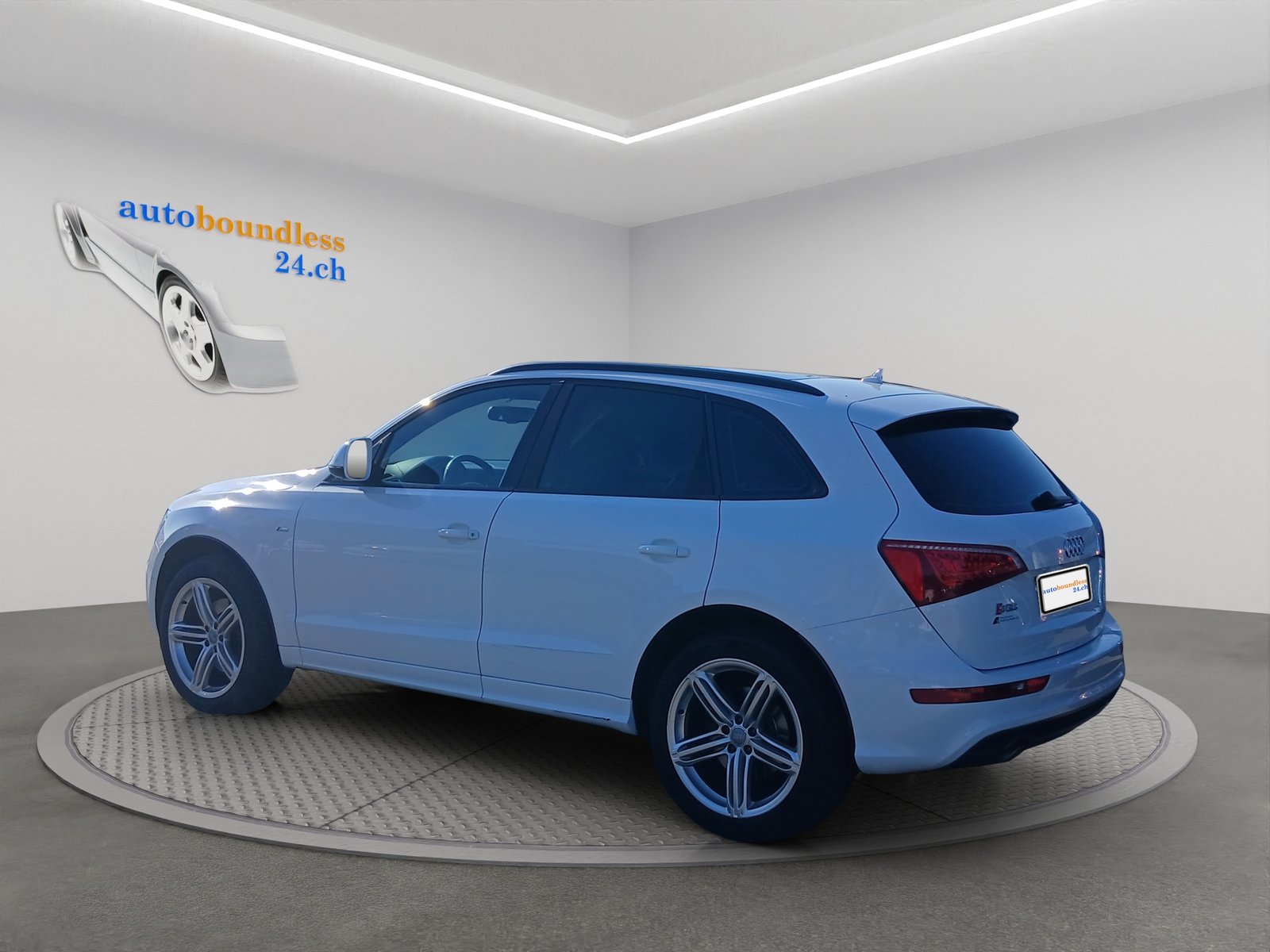 AUDI Q5 3.0 TDI quattro S-tronic, Diesel, Second hand / Used, Automatic - 3