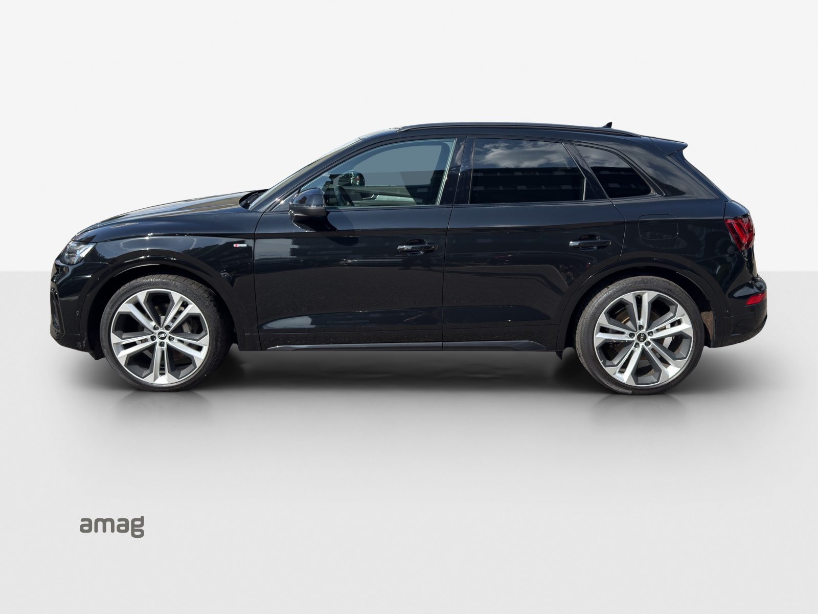 AUDI Q5 50 TFSI e S line, Hybride Intégral Essence/Électricité, Occasion / Utilisé, Automatique - 2