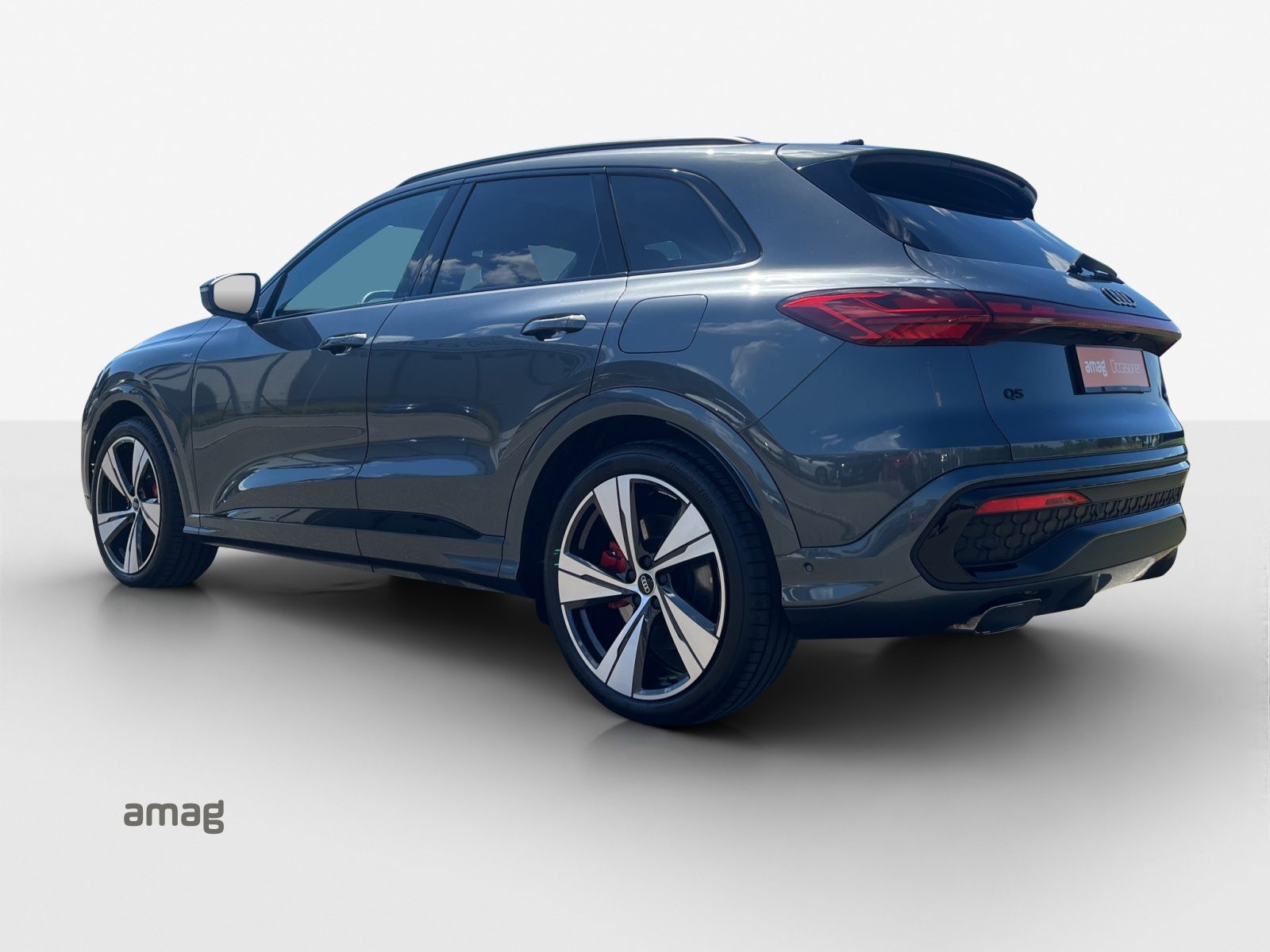 AUDI Q5 SUV e-hybrid 270 kW, Full-Hybrid Petrol/Electric, Second hand / Used, Automatic - 3