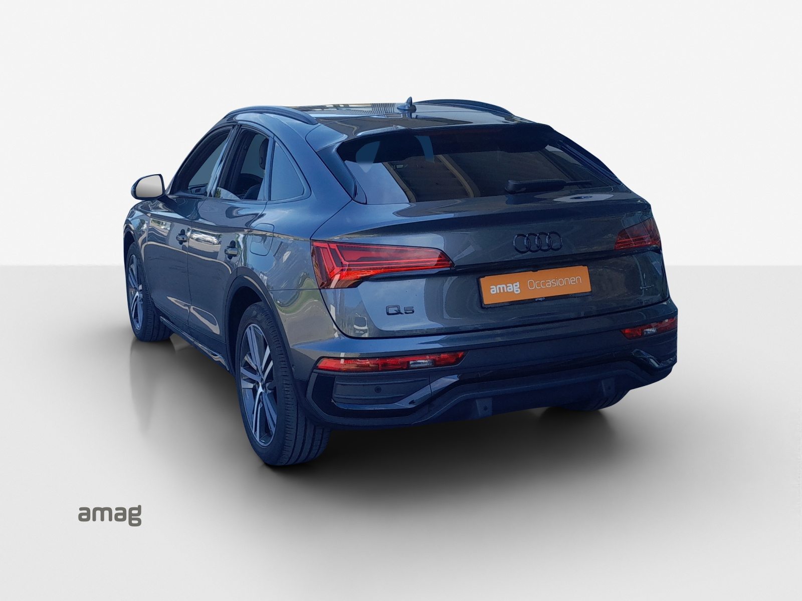 AUDI Q5 SB 50 TFSI e S line, Full-Hybrid Petrol/Electric, Second hand / Used, Automatic - 3
