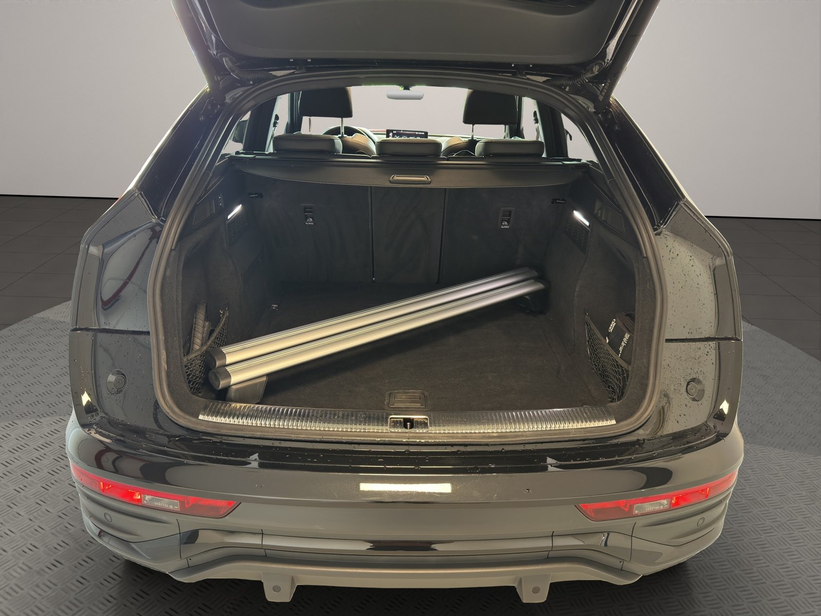 AUDI Q5 Sportback 40 TFSI S line quattro S-tronic, Benzin, Occasion / Gebraucht, Automatik - 7