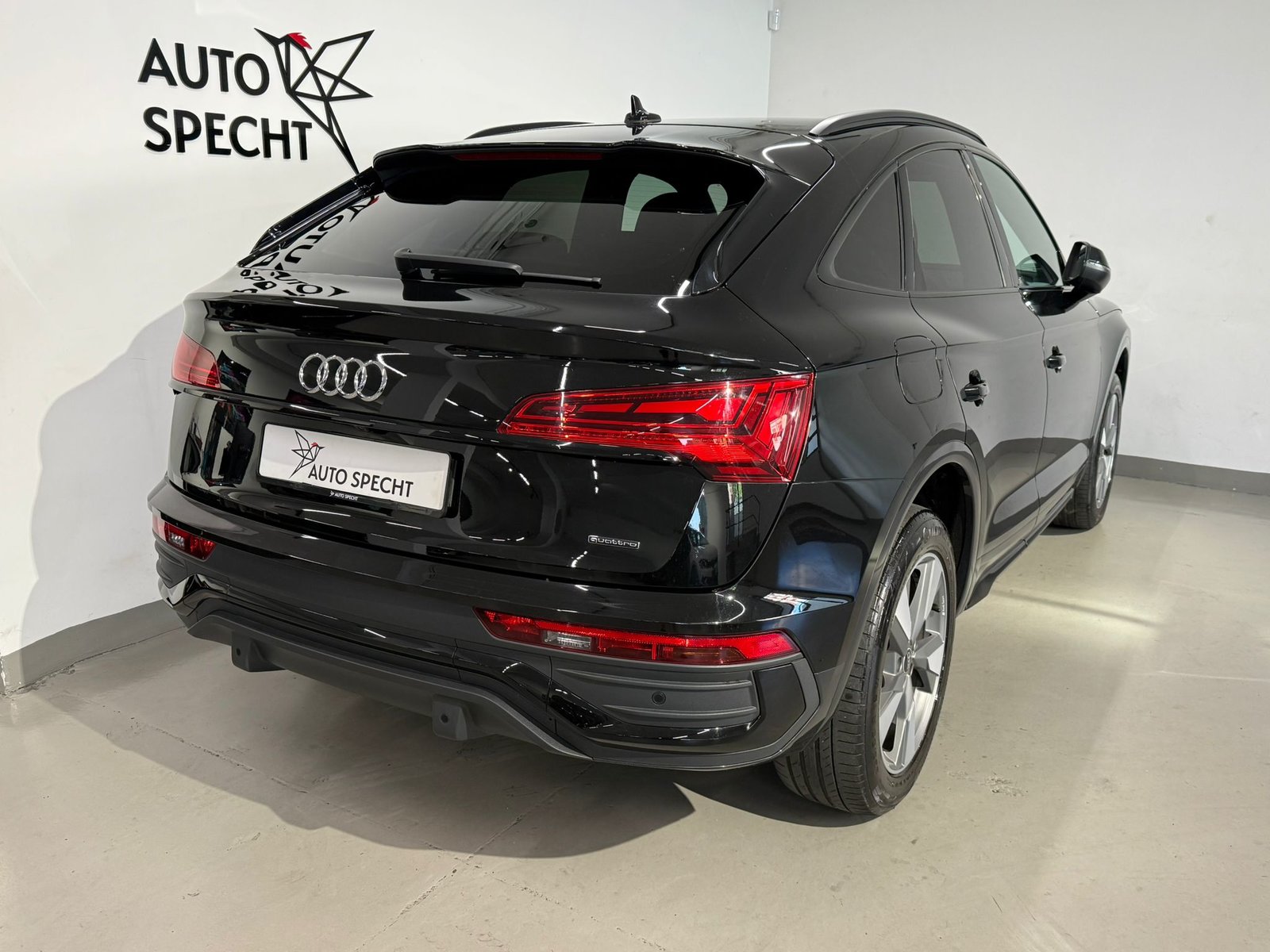AUDI Q5 Sportback 40 TDI advanced quattro S-tronic, Mild-Hybrid Diesel/Electric, Second hand / Used, Automatic - 4