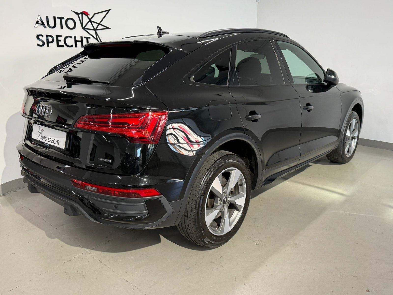 AUDI Q5 Sportback 40 TDI advanced quattro S-tronic, Mild-Hybrid Diesel/Electric, Second hand / Used, Automatic - 5