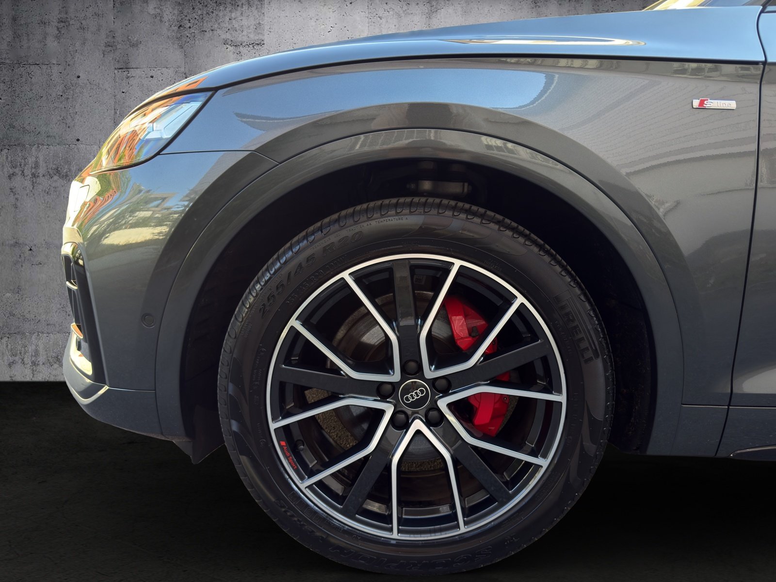 AUDI Q5 40 TDI Black Edition quattro S-tronic *CH-FZG. / Gra, Mild-Hybrid Diesel/Electric, Second hand / Used, Automatic - 3