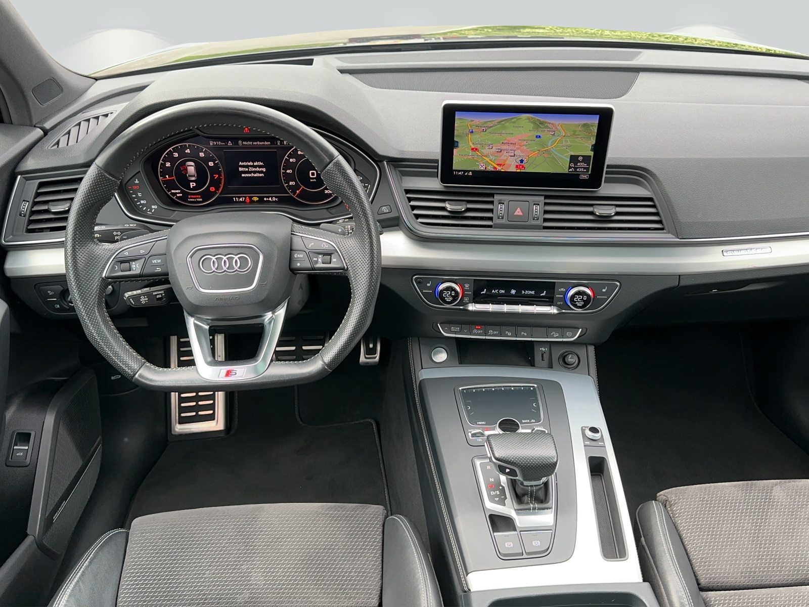 AUDI Q5 45 TFSI sport, Petrol, Second hand / Used, Automatic - 7