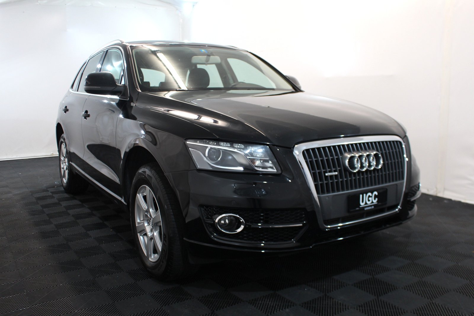 AUDI Q5 2.0 TDI quattro S-Tronic