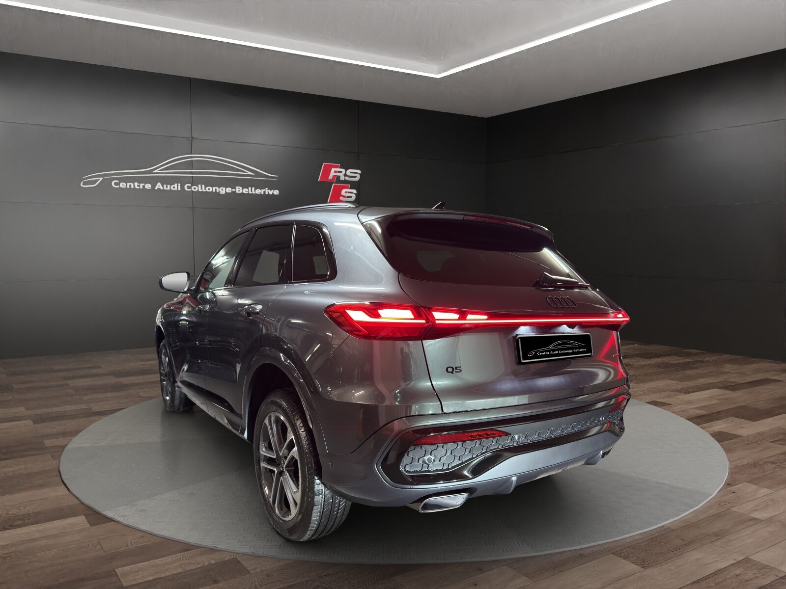 AUDI Q5 SUV TFSI 150 kW, Benzin, Occasion / Gebraucht, Automatik - 4