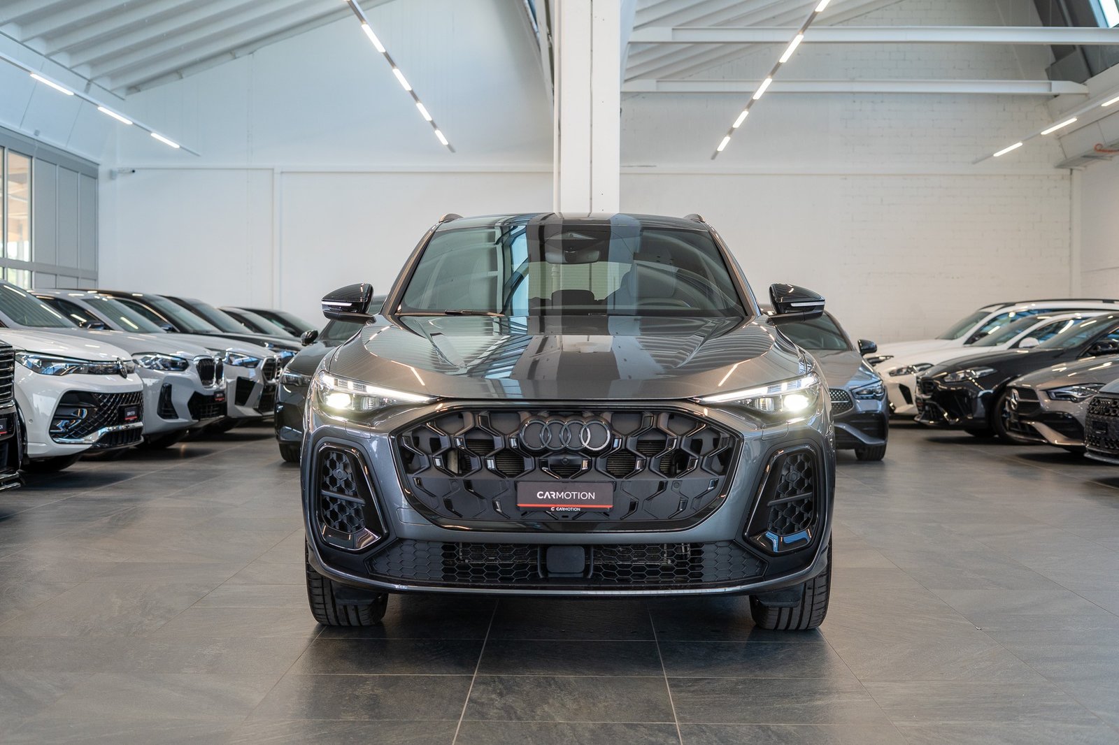 AUDI Q5 TFSI quattro S-Tronic / S-Line / Rückfahrkamera / e, Benzin, Occasion / Gebraucht, Automatik - 2