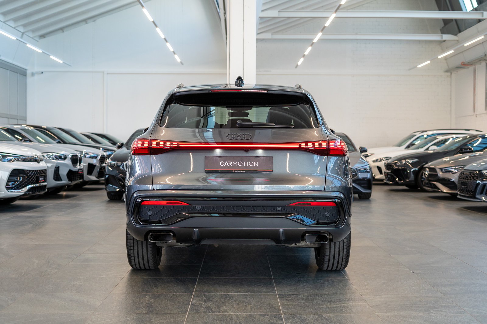 AUDI Q5 TFSI quattro S-Tronic / S-Line / Rückfahrkamera / e, Benzin, Occasion / Gebraucht, Automatik - 5