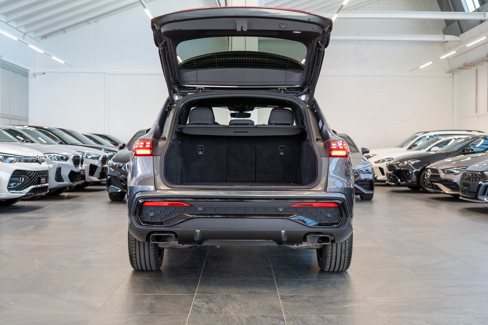 AUDI Q5 TFSI quattro S-Tronic / S-Line / Rückfahrkamera / e, Benzin, Occasion / Gebraucht, Automatik - 6