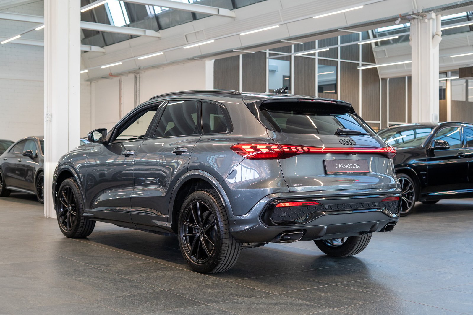 AUDI Q5 TFSI quattro S-Tronic / S-Line / Rückfahrkamera / e, Benzin, Occasion / Gebraucht, Automatik - 7