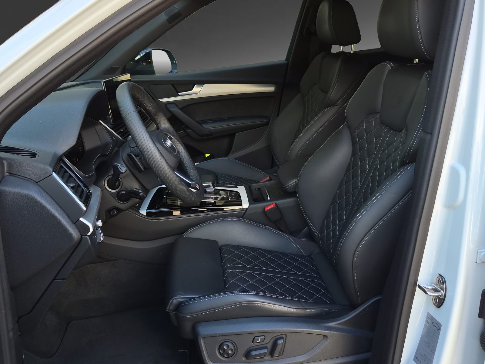 AUDI Q5 SB 40 TDI Black Edition, Diesel, Occasion / Gebraucht, Automatik - 6