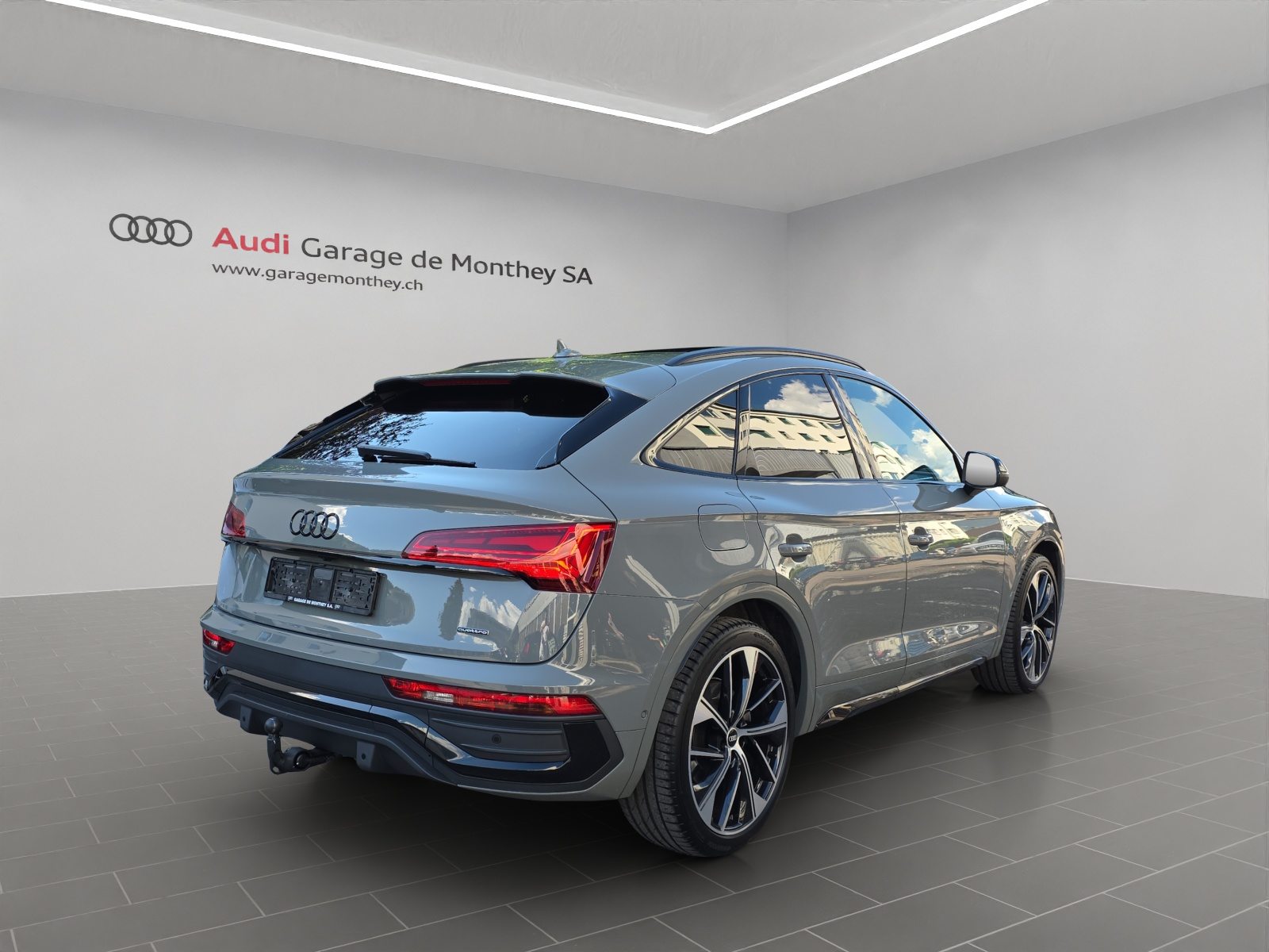 AUDI Q5 SB 40 TDI Black Edition, Diesel, Second hand / Used, Automatic - 3