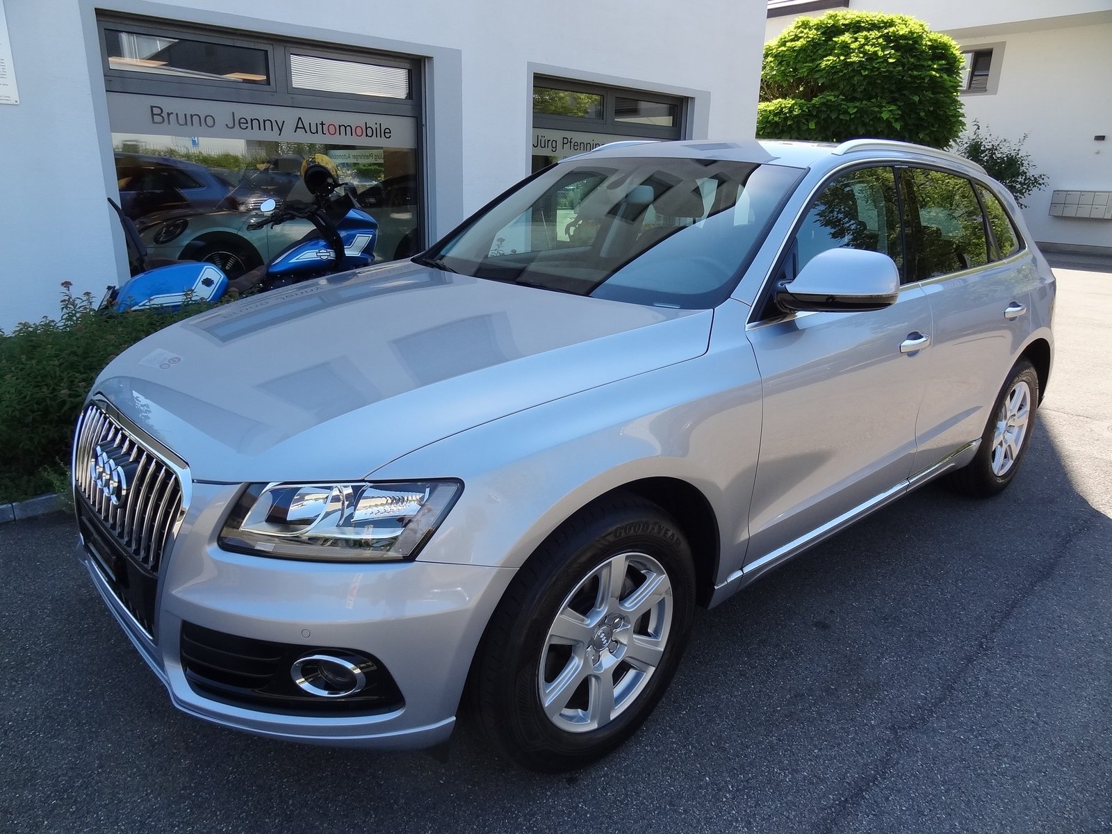AUDI Q5 2.0 TDI S-tronic