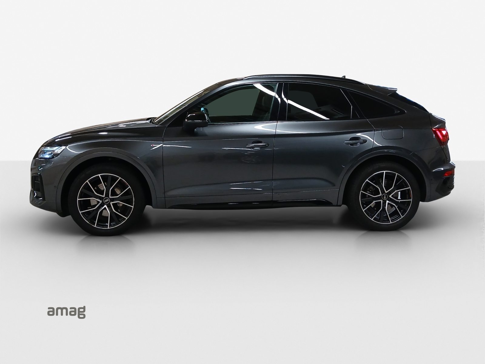AUDI Q5 SB 50 TFSI e Black Edition, Full-Hybrid Petrol/Electric, Second hand / Used, Automatic - 2