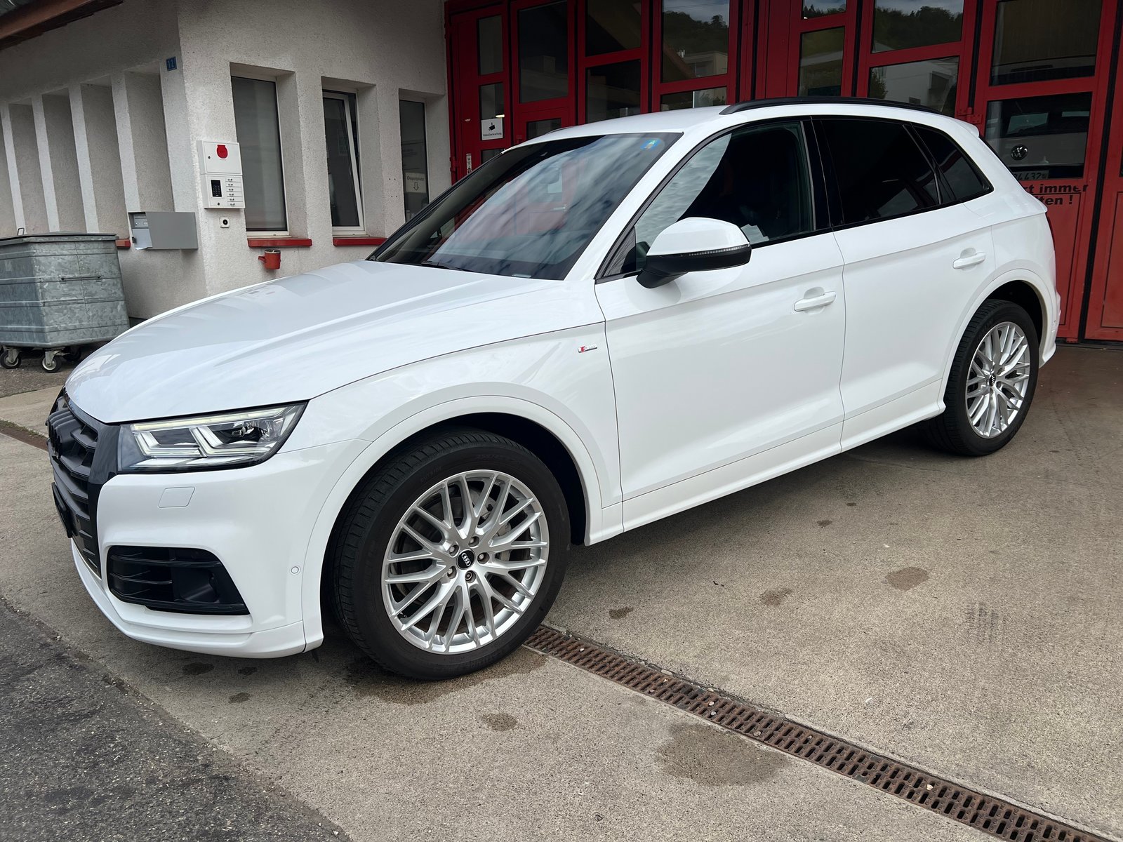 AUDI Q5 2.0 TFSI sport quattro S-tronic / S-Line /, Benzin, Occasion / Gebraucht, Automatik - 2