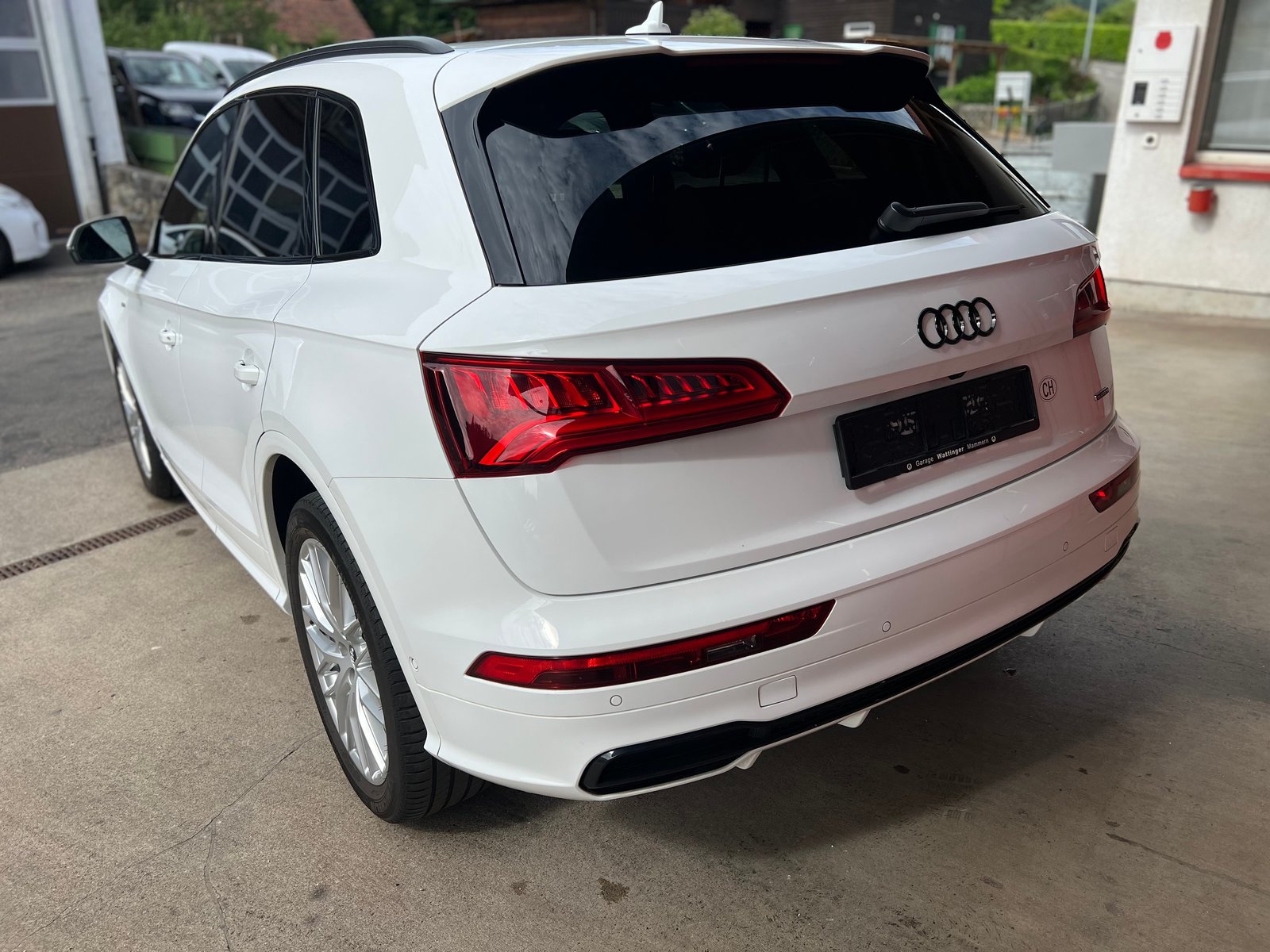 AUDI Q5 2.0 TFSI sport quattro S-tronic / S-Line /, Benzin, Occasion / Gebraucht, Automatik - 6