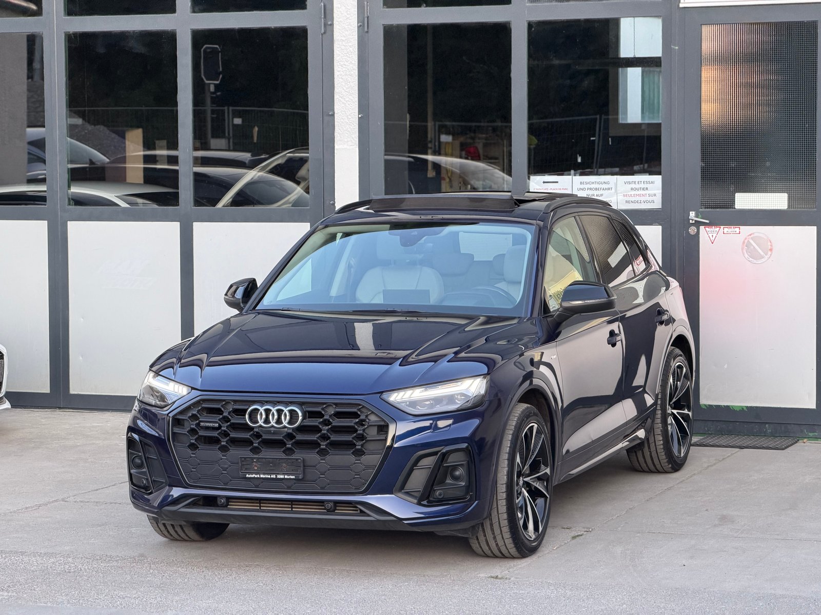 AUDI Q5 45 TFSI Black Edition quattro S-tronic, Benzina, Occasioni / Usate, Automatico - 2
