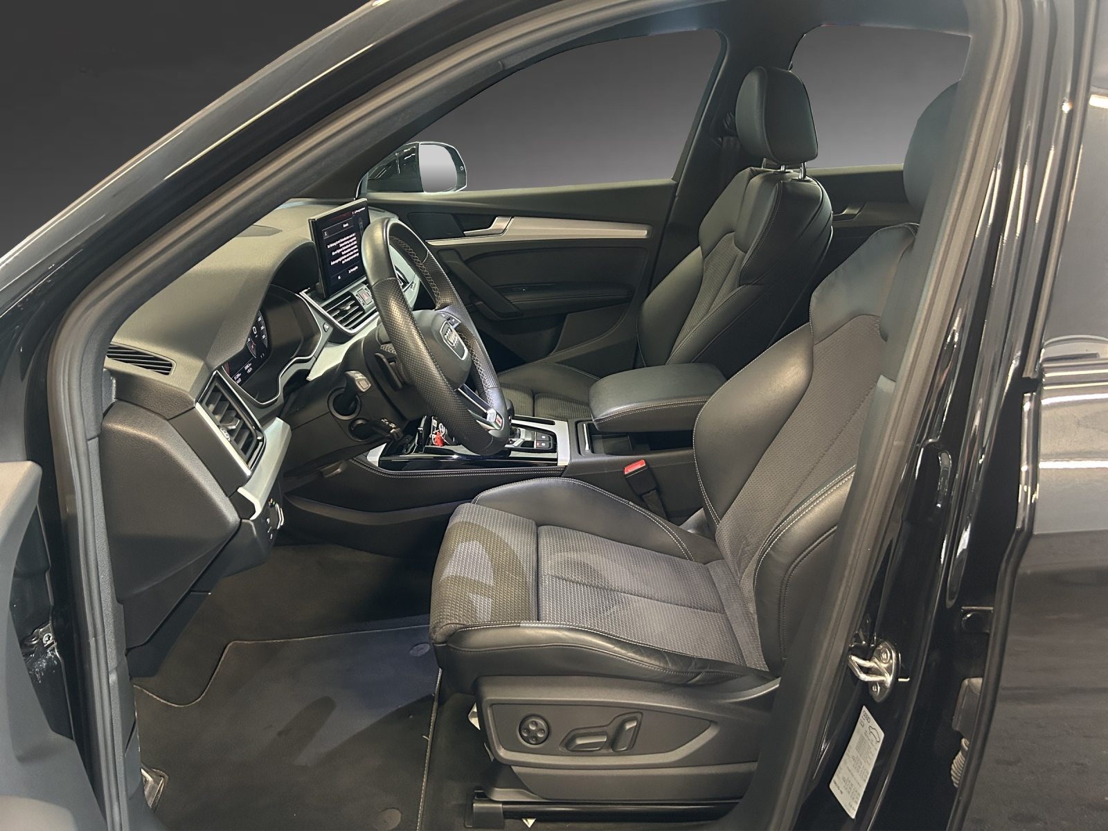 AUDI Q5 SB 40 TDI Black Edition, Diesel, Occasion / Gebraucht, Automatik - 6
