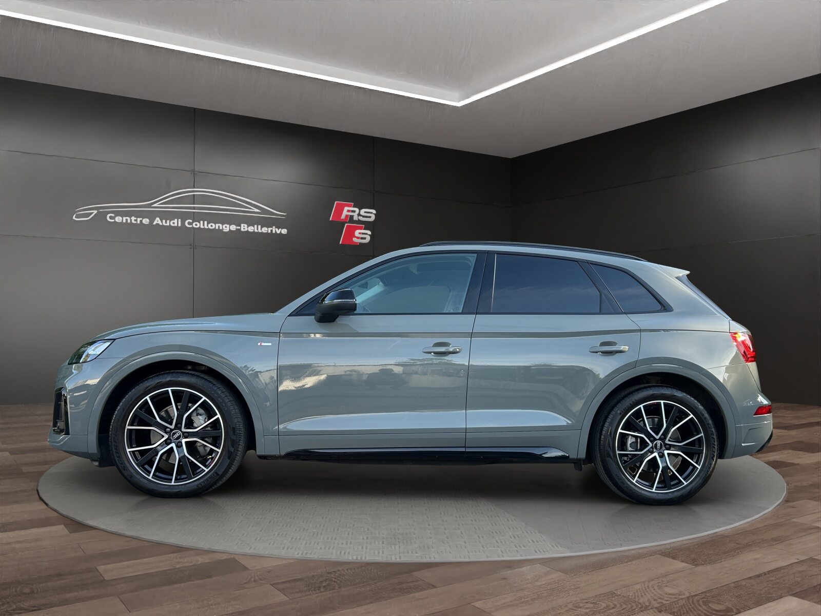 AUDI Q5 45 TFSI S line, Petrol, Second hand / Used, Automatic - 3