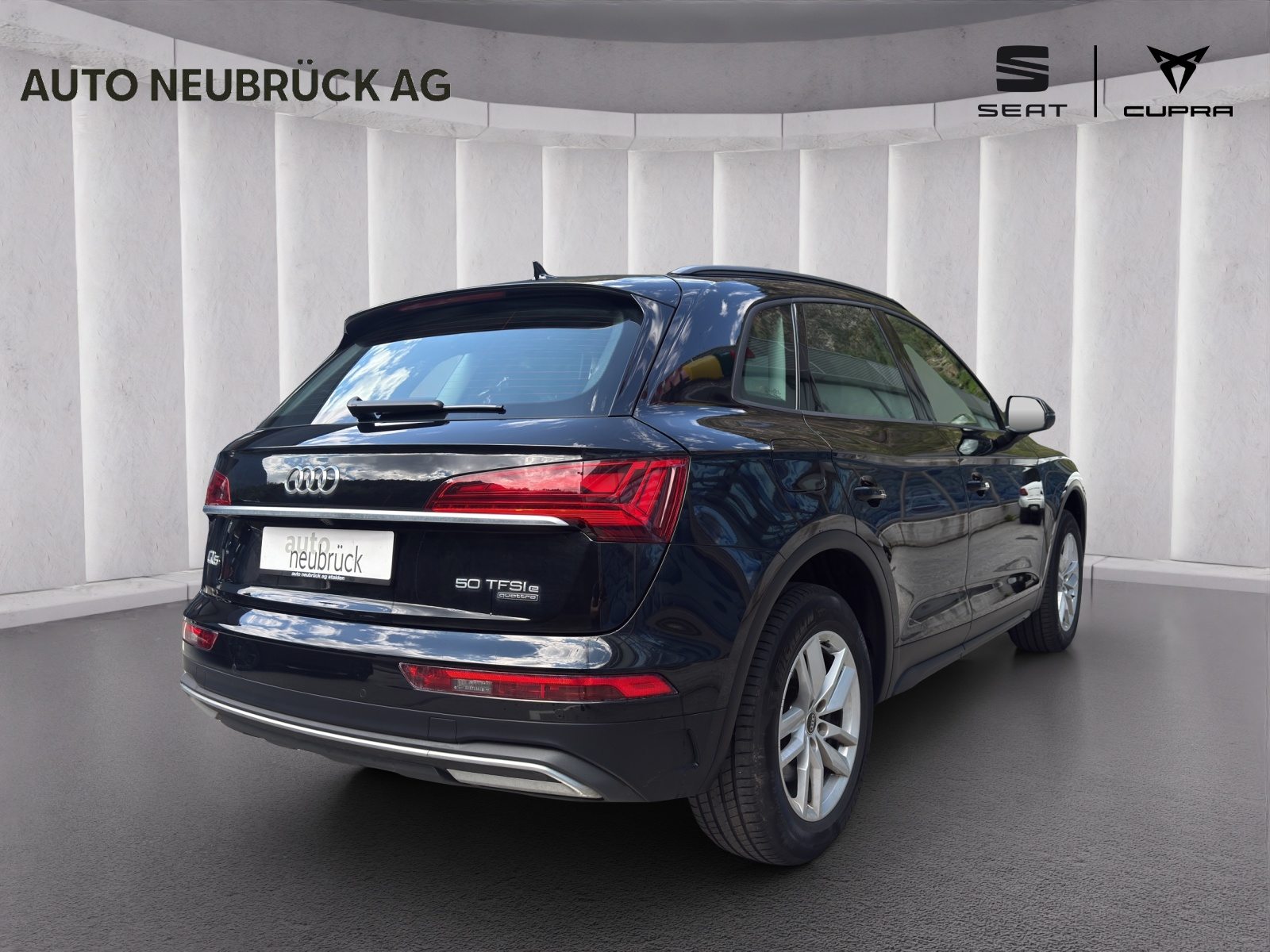 AUDI Q5 50 TFSI e advanced, Full-Hybrid Petrol/Electric, Second hand / Used, Automatic - 4