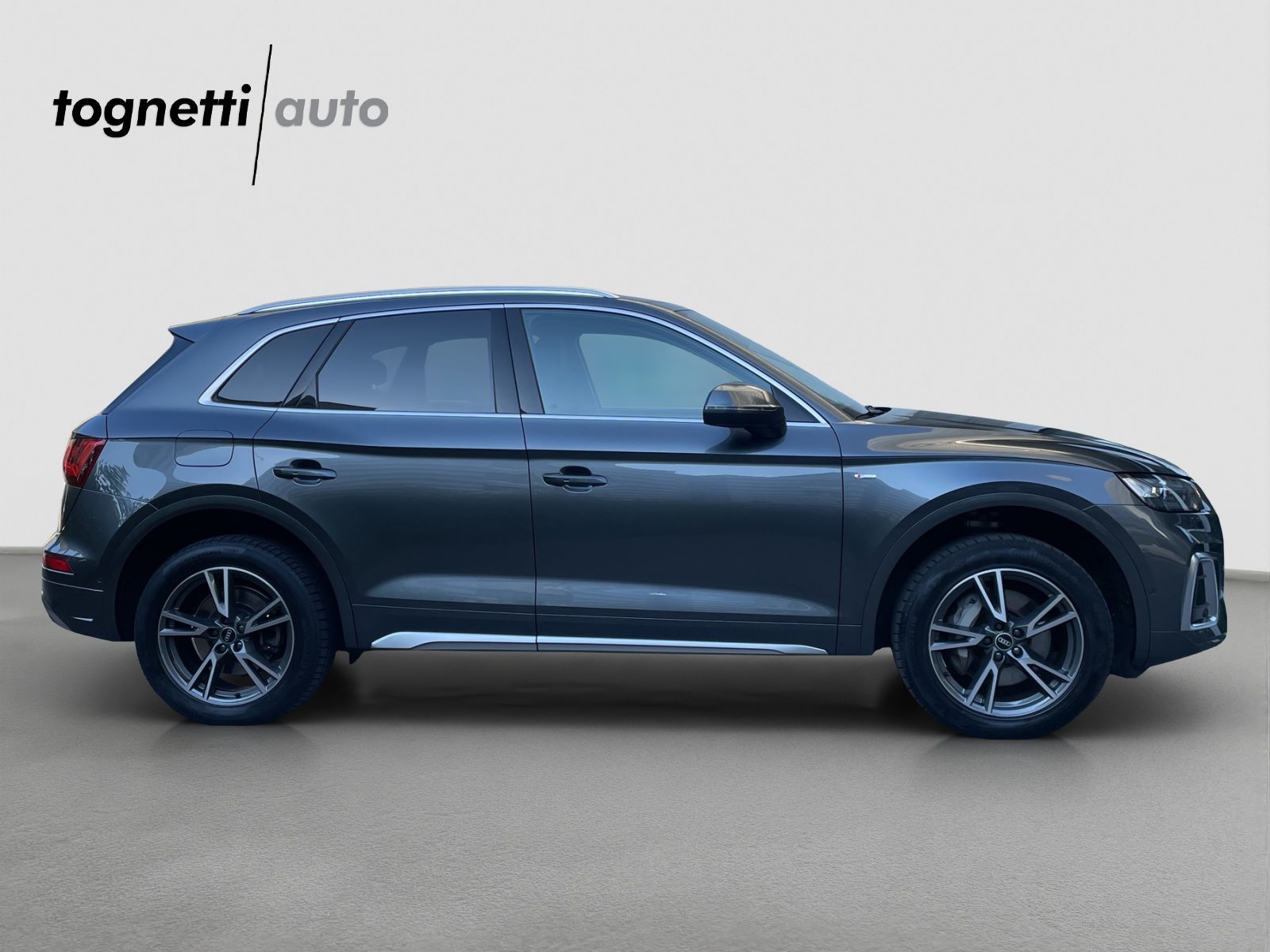 AUDI Q5 50 TFSI e S line, Voll-Hybrid Benzin/Elektro, Occasion / Gebraucht, Automatik - 3
