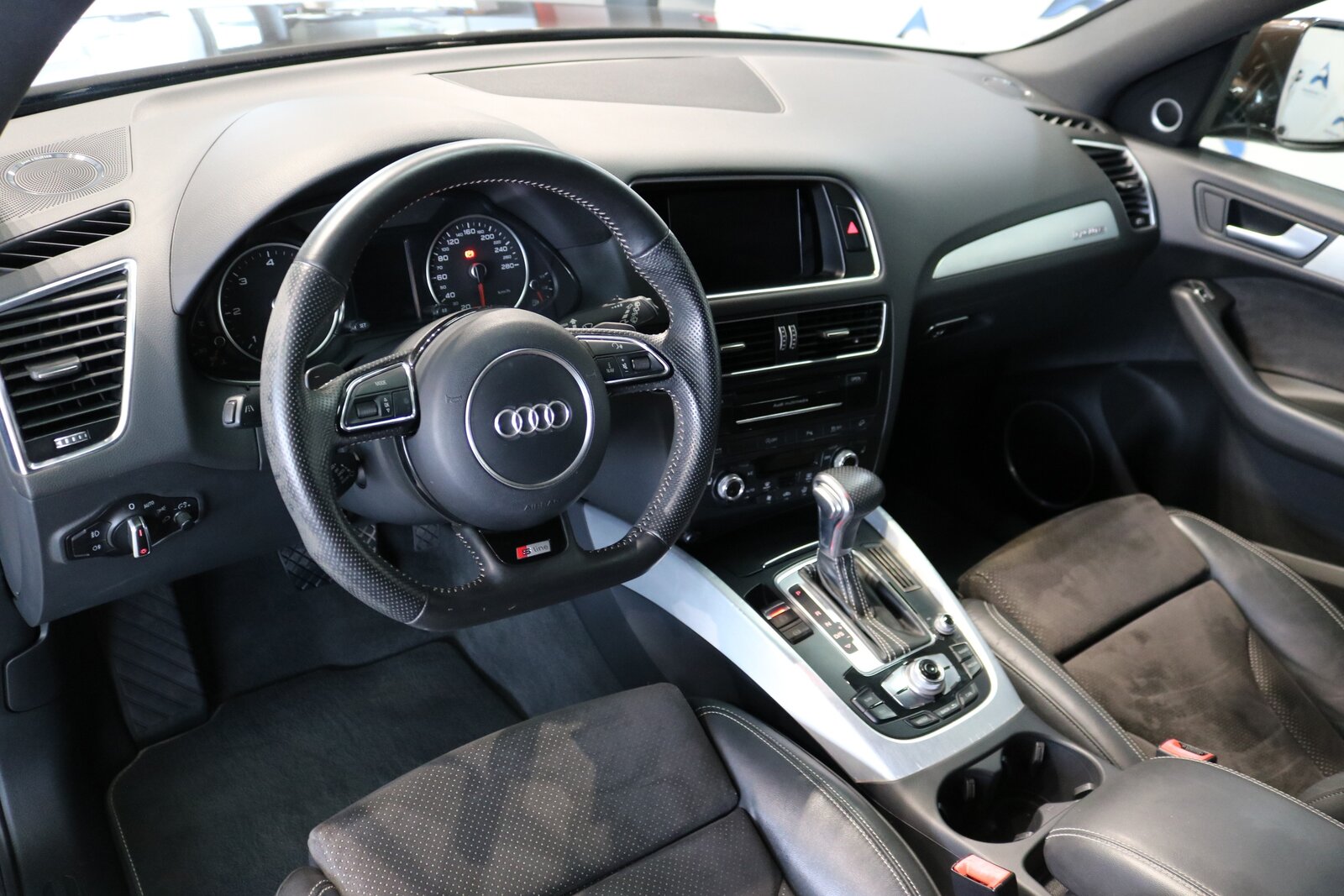 AUDI Q5 2.0 TDI quattro S-tronic, Diesel, Occasion / Gebraucht, Automatik - 5
