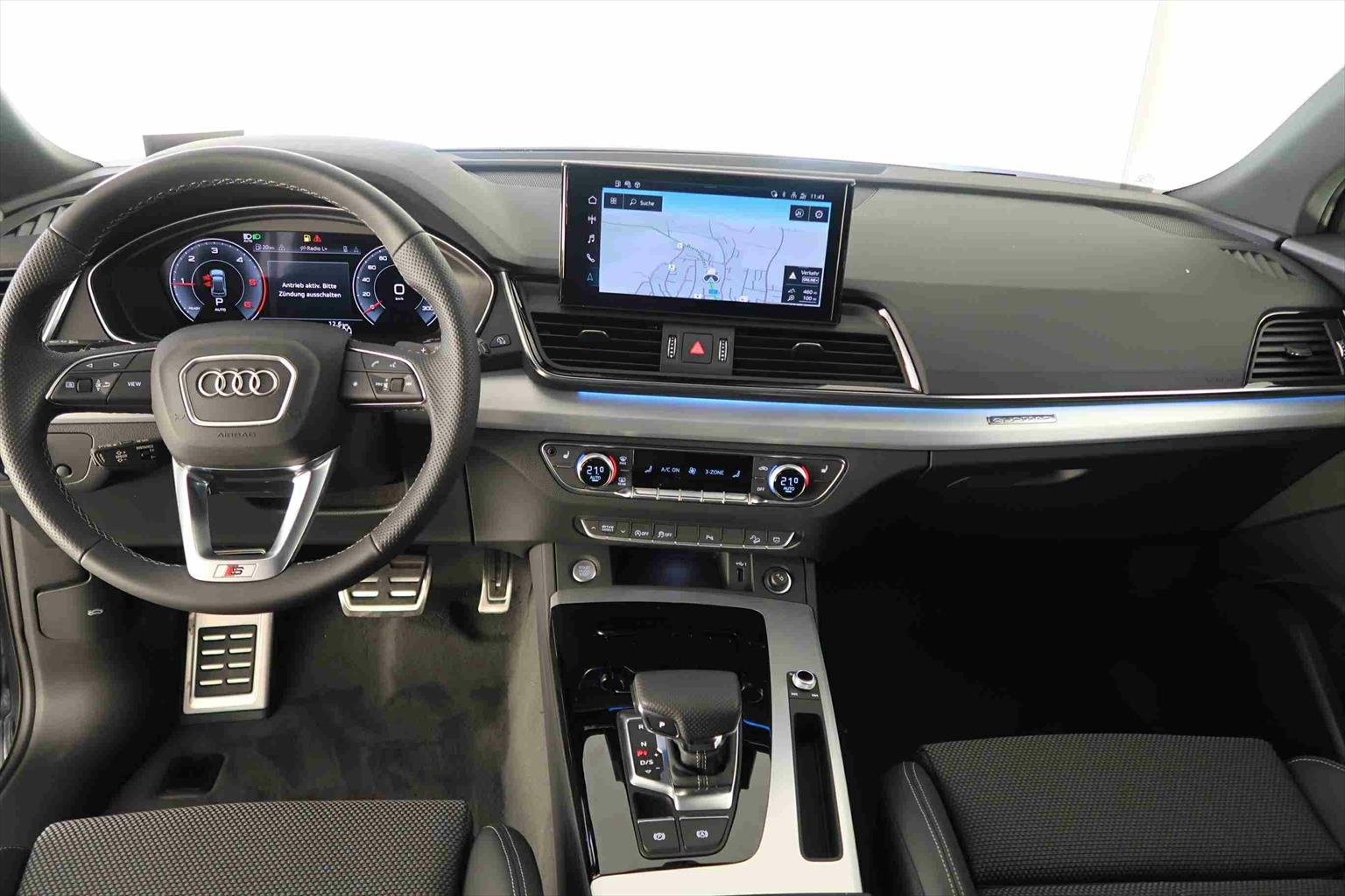 AUDI Q5 40 TDI S-Line quattro S-tronic, Mild-Hybrid Diesel/Electric, Second hand / Used, Automatic - 4