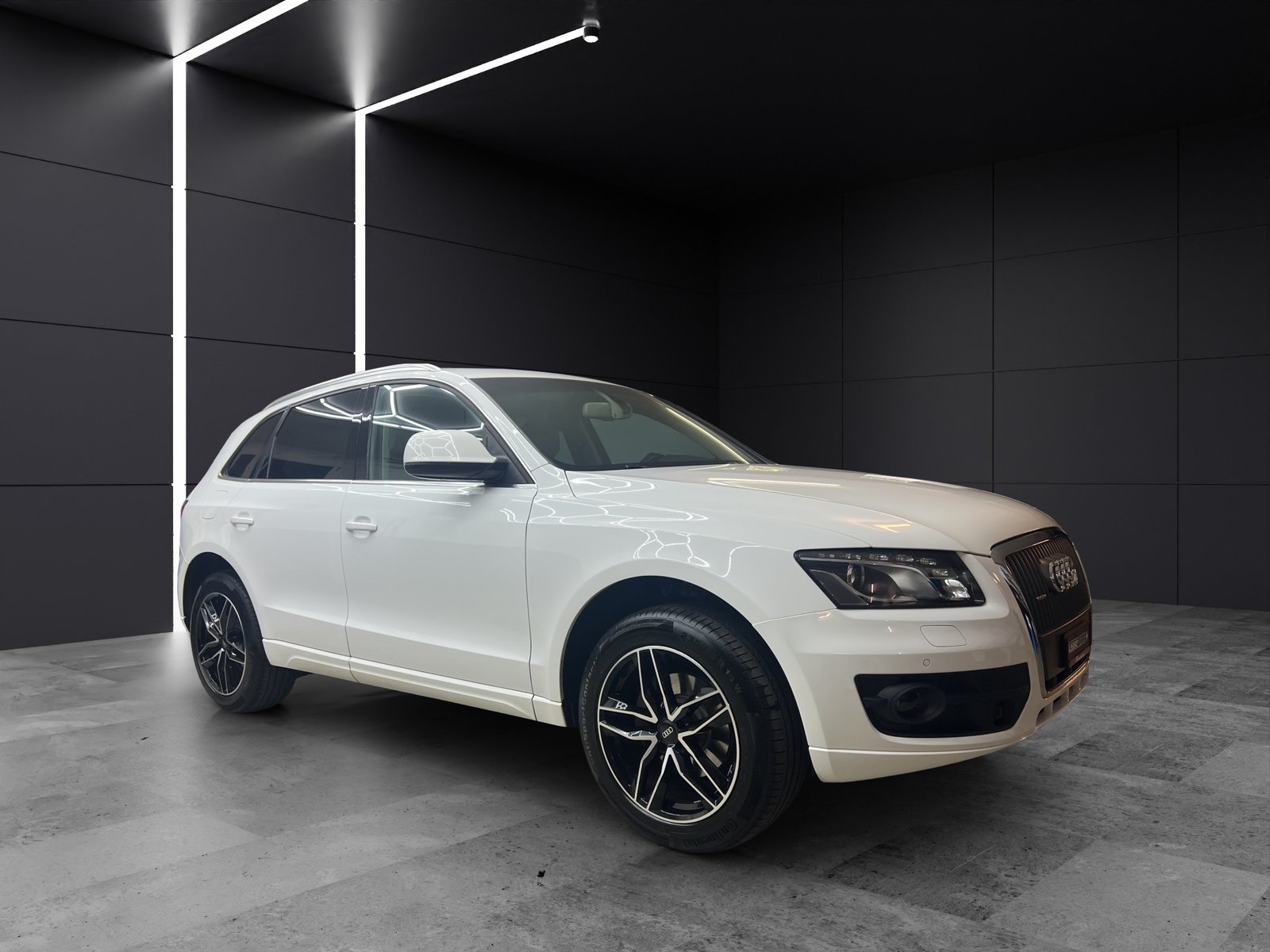 AUDI Q5 2.0 TFSI quattro S-tronic, Benzin, Occasion / Gebraucht, Automatik - 3