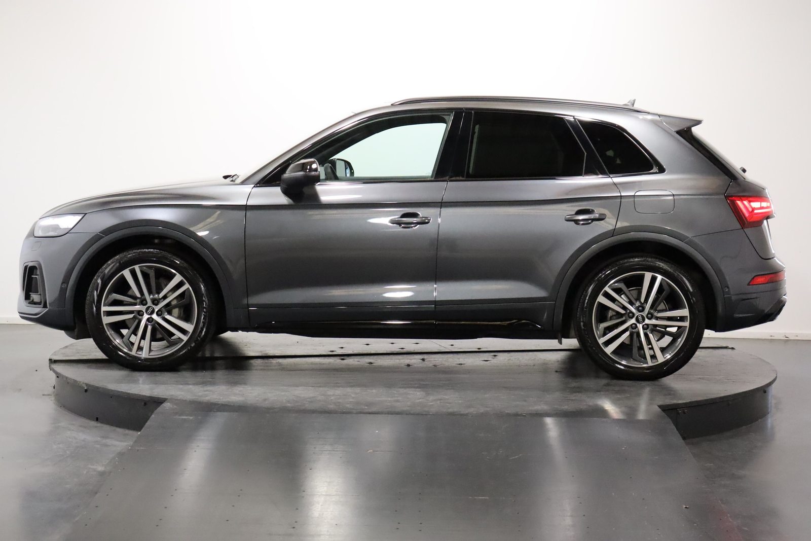 AUDI Q5 2.0 55 TFSI e S Line quattro S-Tronic, Plug-in-Hybrid Benzina/Elettrica, Occasioni / Usate, Automatico - 2