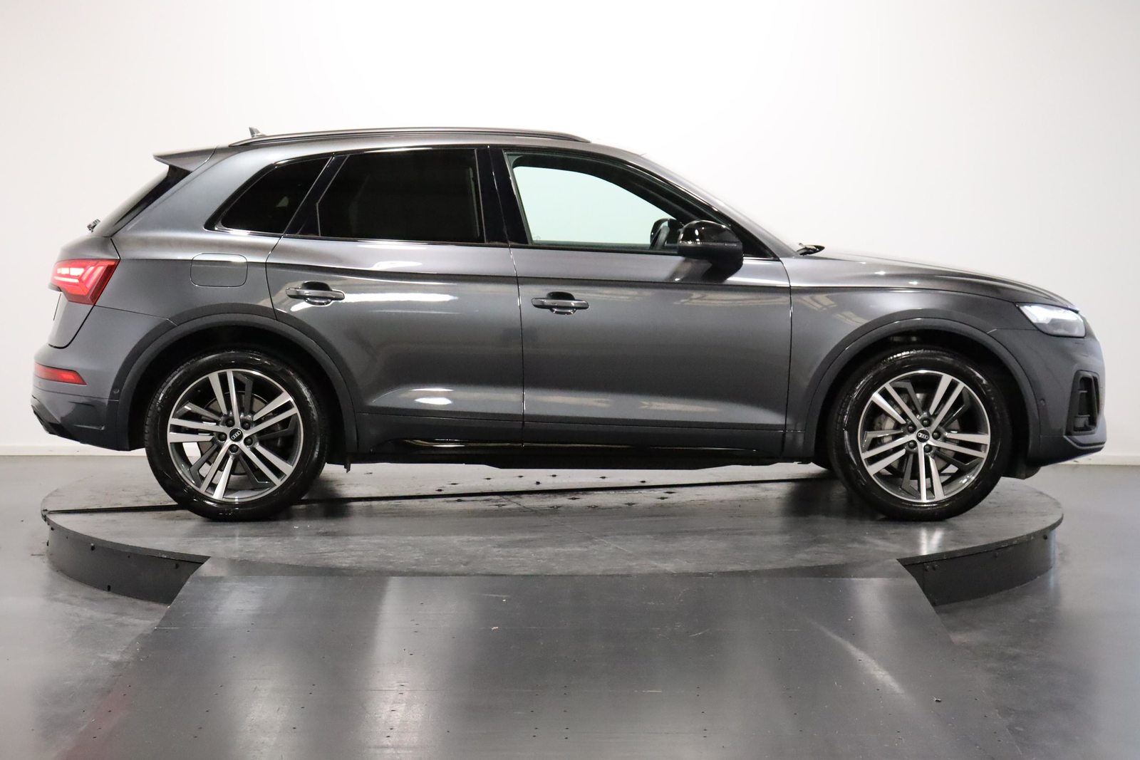 AUDI Q5 2.0 55 TFSI e S Line quattro S-Tronic, Plug-in-Hybrid Benzina/Elettrica, Occasioni / Usate, Automatico - 4