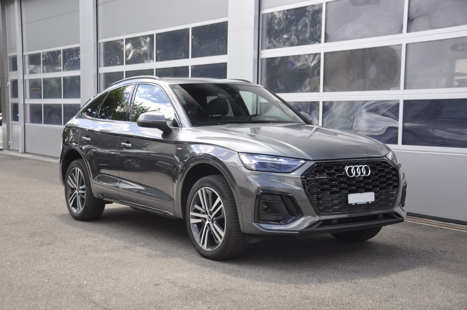 AUDI Q5 Sportback 50 TDI S line quattro tiptronic I Anhänge